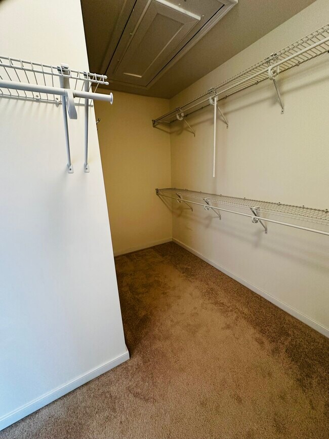 Building Photo - 5604 Benoni Ct