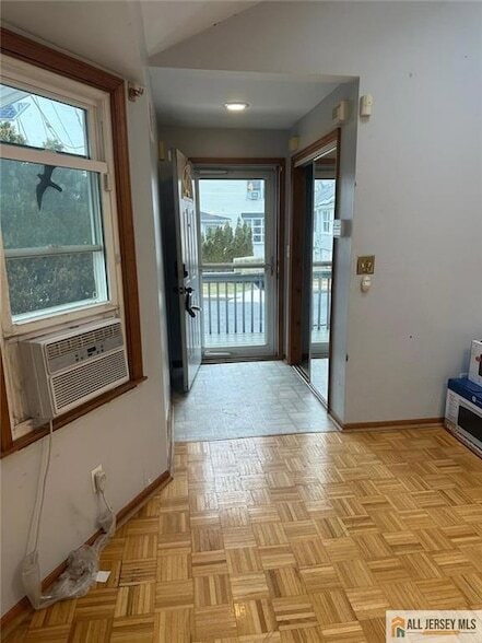 Building Photo - 143 Fiat Ave