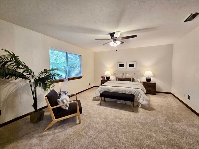 Building Photo - 2840 Blairstone Ct