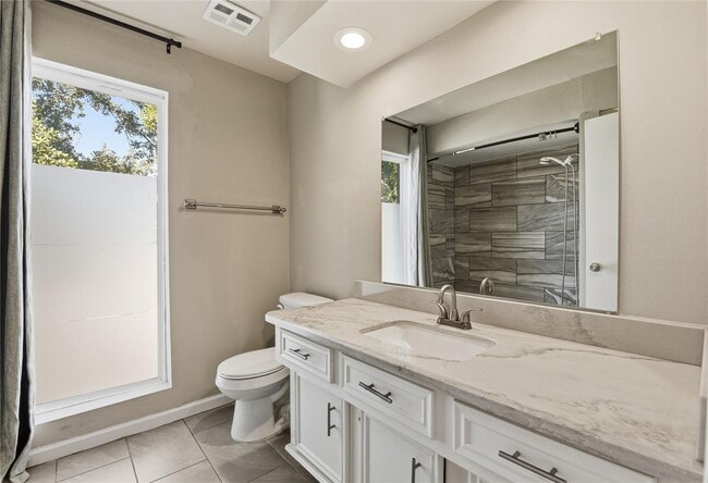 Building Photo - 7535 Olympia Dr