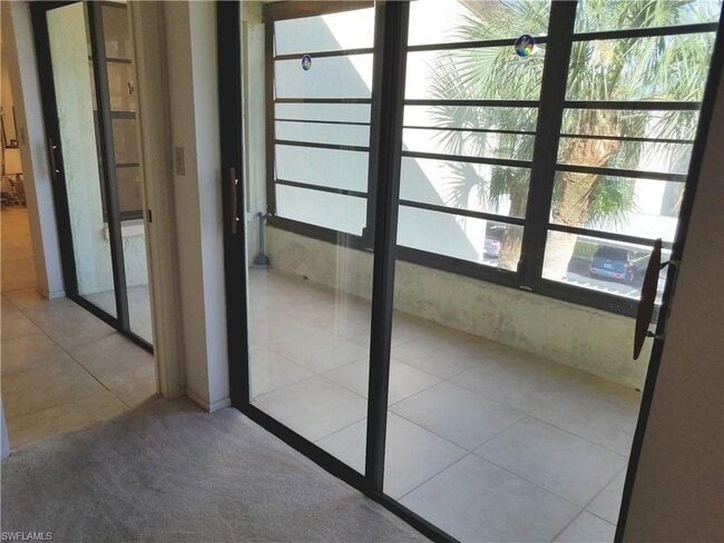 Building Photo - 3625 Boca Ciega Dr