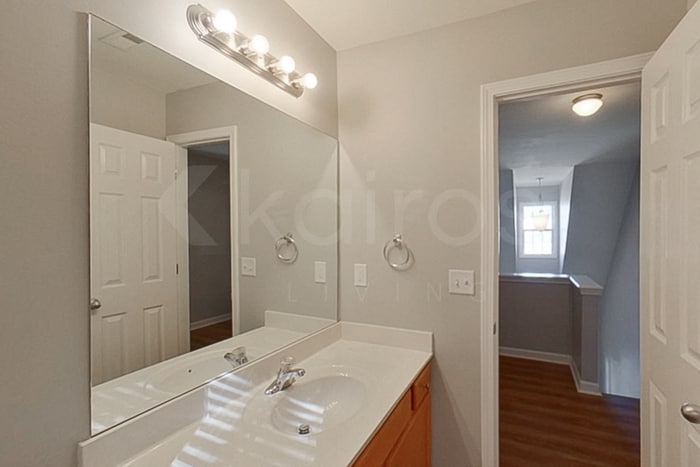 Building Photo - 198 Mitchell Dr