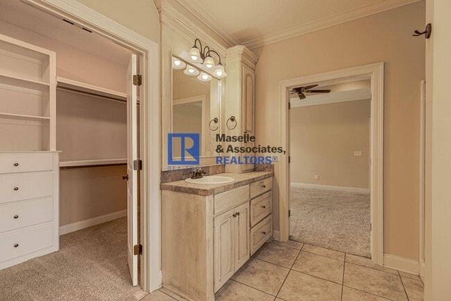 Building Photo - 3 Bed/2 Bath Home in Stillhouse