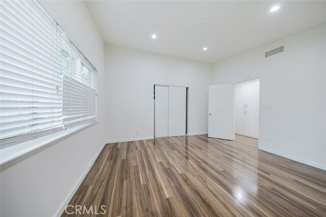 Building Photo - 5817 Lockhurst Dr