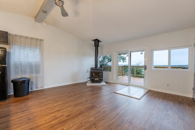 Building Photo - 188 Hill Of Contentment