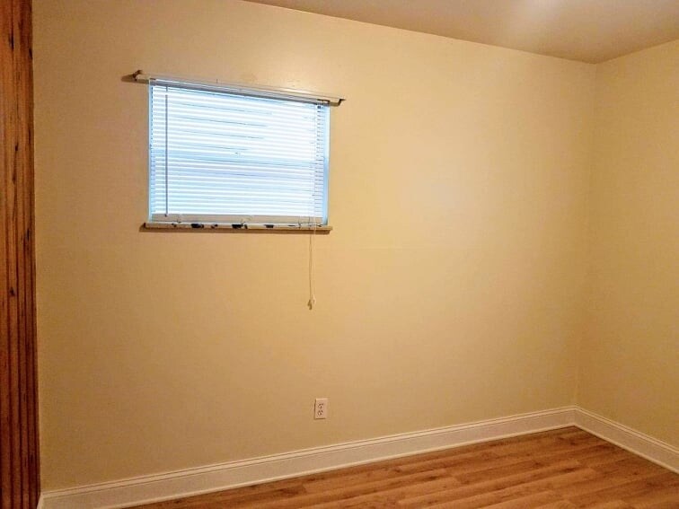 Building Photo - 512 Clinton St