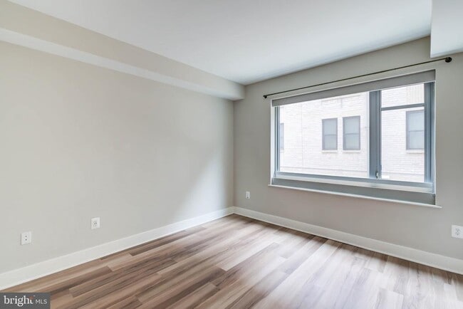 Building Photo - 1311 13th St NW
