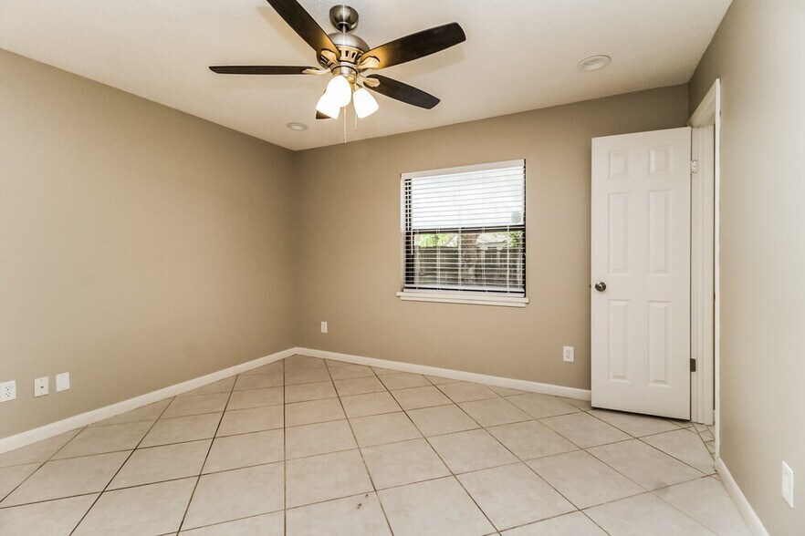Building Photo - 3762 Peaceful Pl
