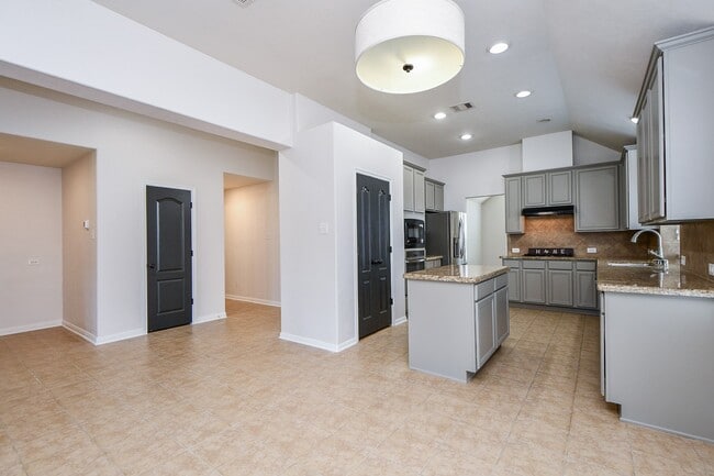 Building Photo - 15122 Heron Meadow Ln