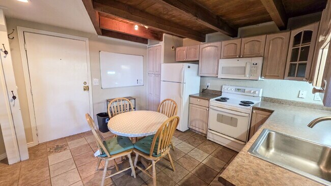 Building Photo - Charming 2-Bed, 2-Bath Plus LOFT Condo in Silverthorne!
