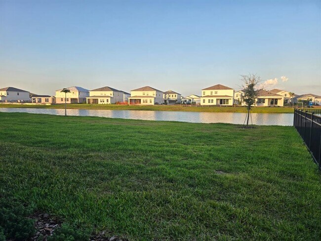 Building Photo - 17841 Gulf Rnch Pl