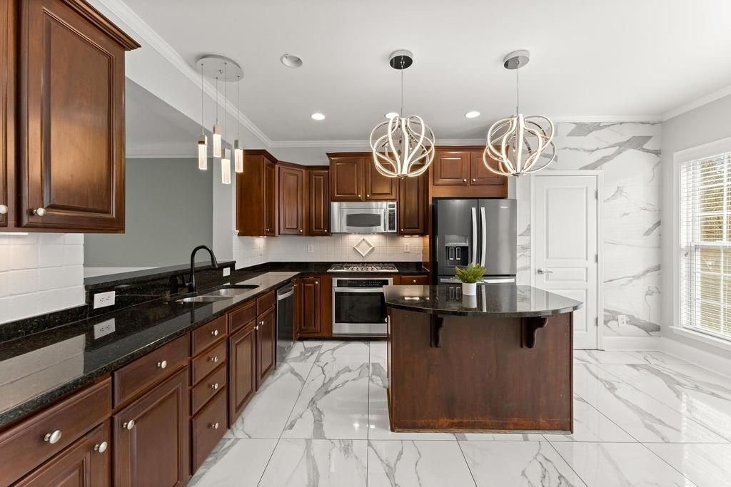 Building Photo - 2876 Overlook Way