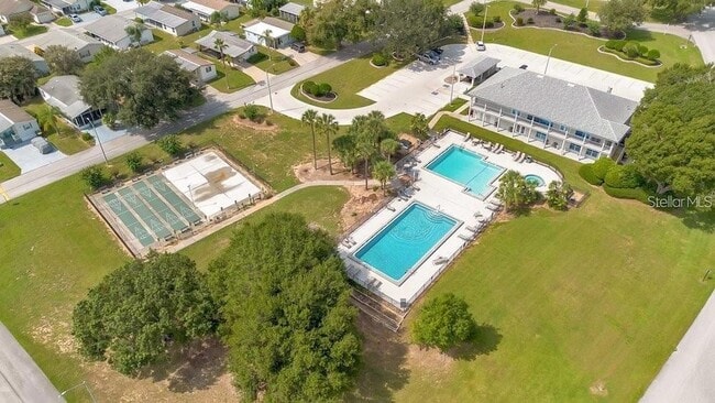 Building Photo - 50989 U S 27 Unit