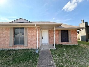 Building Photo - 3813 William St