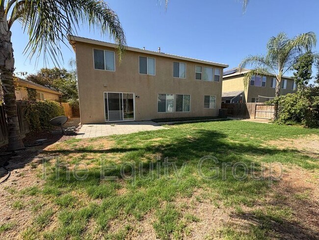 Building Photo - 3116 W Buena Vista Ave