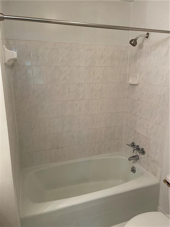 Building Photo - 682 E Morningside Dr NE