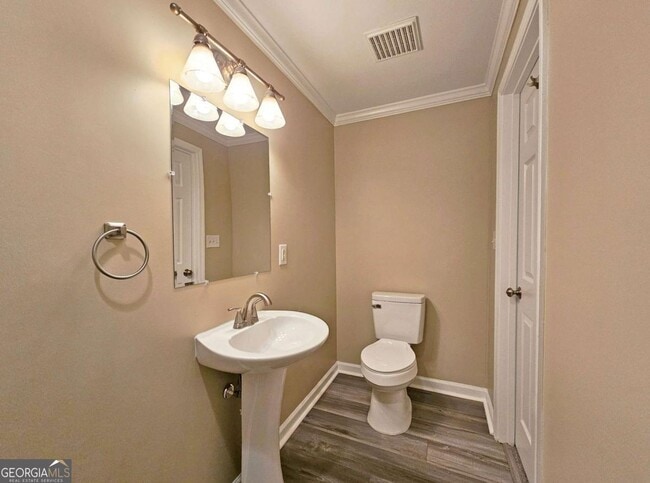 Building Photo - 6627 Banbury Ct NW