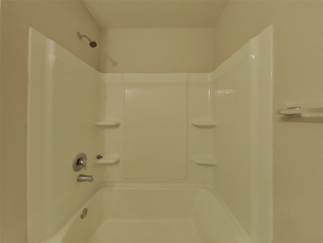 Building Photo - 15791 Del Norte Dr