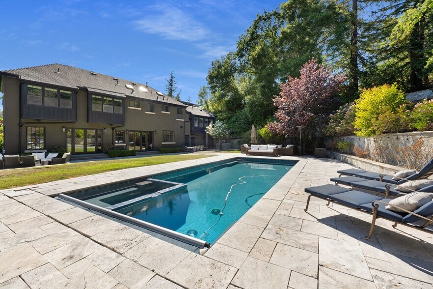 Building Photo - 3898 Happy Valley Rd