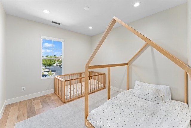 Building Photo - 2580 Pearblossom St