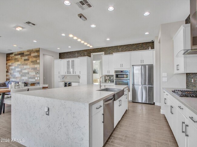 Building Photo - 29523 N 23rd Dr