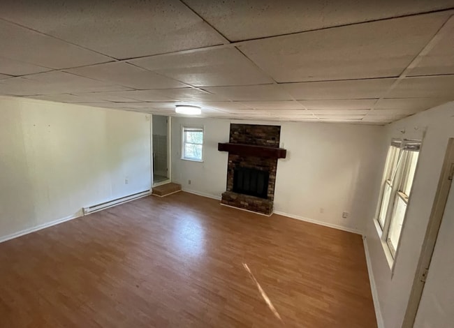 Building Photo - 1408 Gillespie Ave