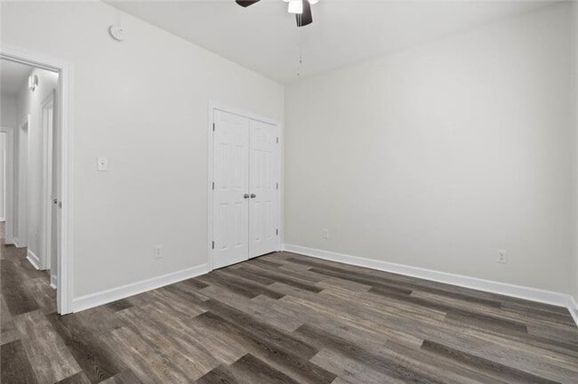 Building Photo - 1009 Pinemont Dr
