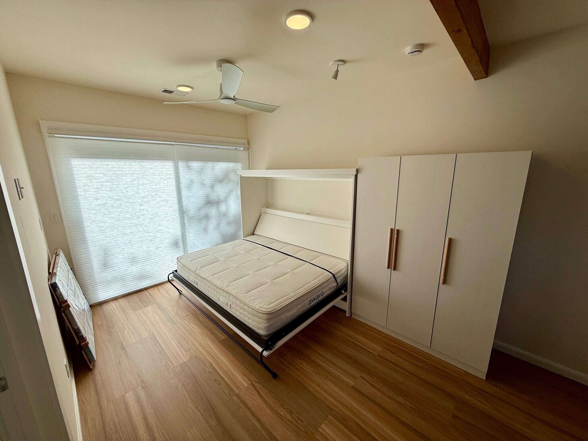 Building Photo - 81 Angela Ave