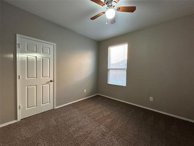 Building Photo - 5821 Mirror Ridge Dr