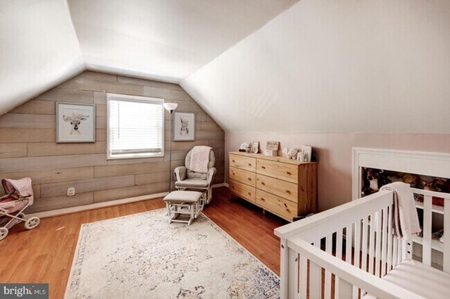 Building Photo - Charming Home in King of Prussia