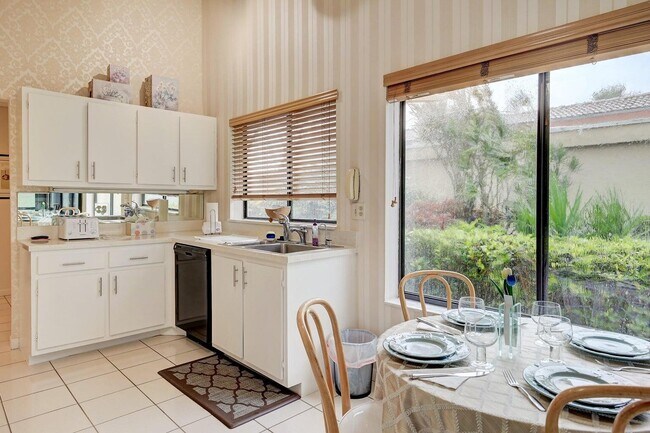 Building Photo - 5660 Piping Rock Dr
