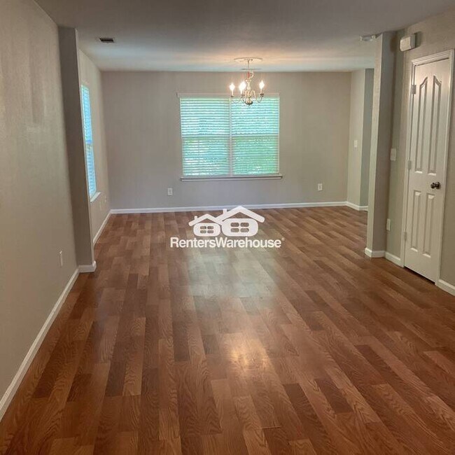 Building Photo - Welcome to this recently updated charming 3 bedroom, 2.5 bathroom home located in desirable Coventry