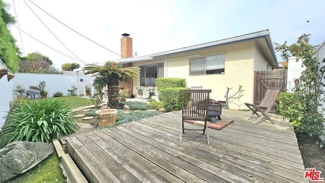 Building Photo - 4725 Purdue Ave