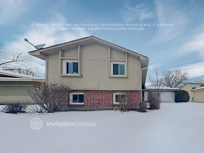 Primary Photo - 2708 83rd Ln N
