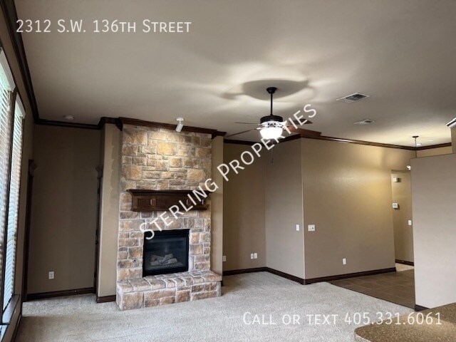 Building Photo - 2312 SW 136th St
