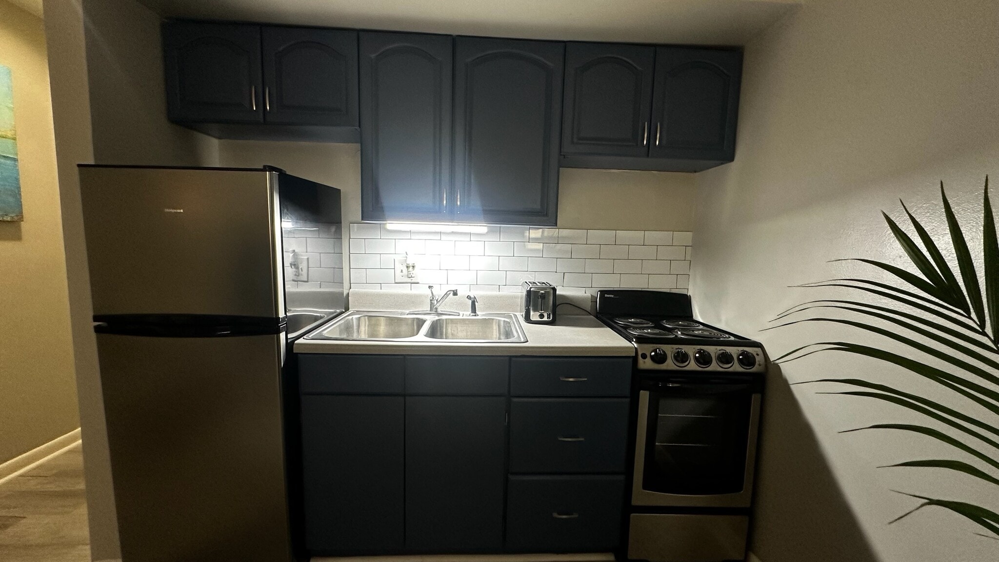 Building Photo - 2840 Colonial Ave SW