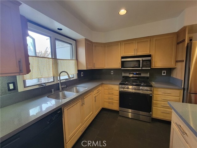 Building Photo - 27909 Ridgebluff Ct