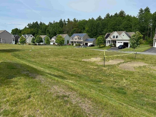 Building Photo - 37 Schwinn Dr