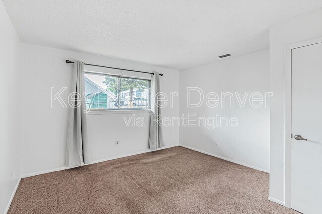 Building Photo - 7185 S Gaylord St