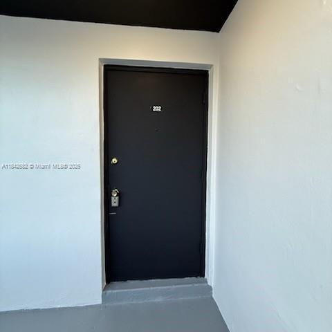 Building Photo - 1715 N 16th Ave