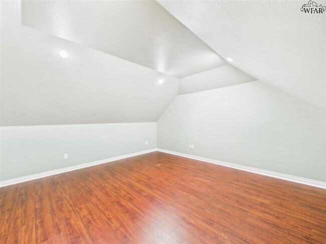 Building Photo - 3 Sagebrush Ct