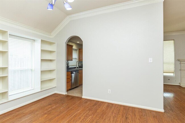 Building Photo - 11106 Wortham Gate Dr