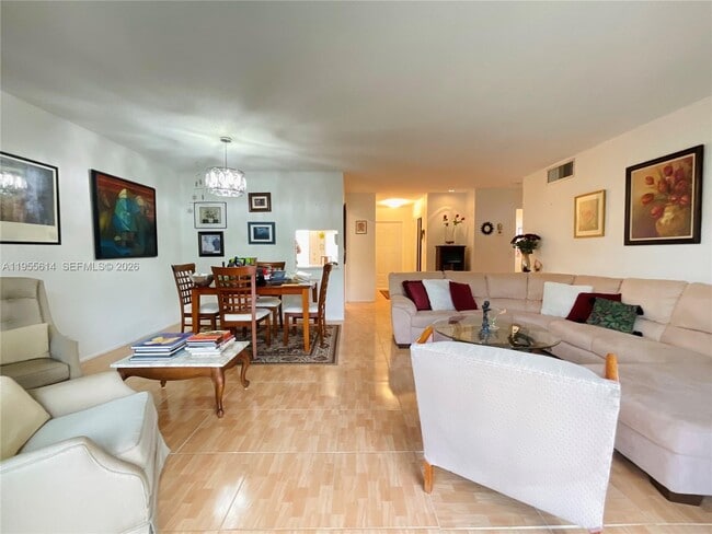 Building Photo - 1425 Atlantic Shores Blvd