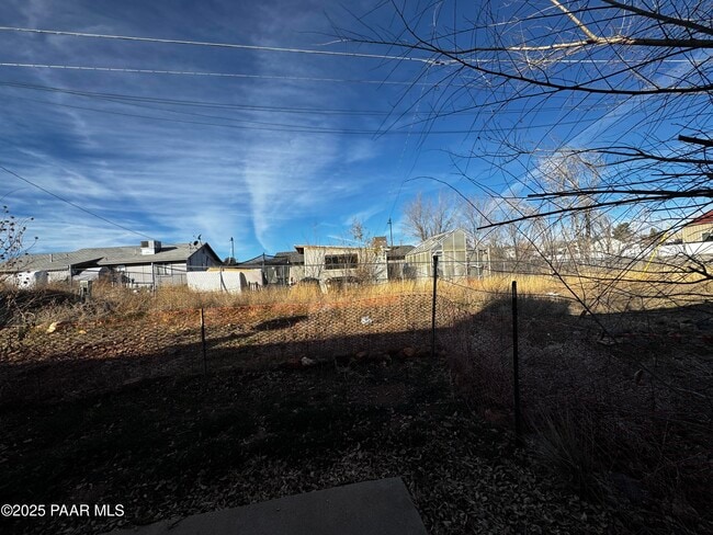 Building Photo - 3812 N Tani Rd