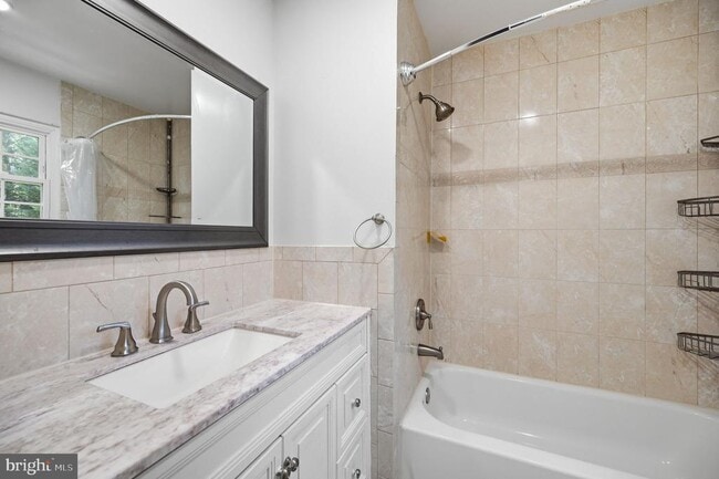Building Photo - 7676 Helmsdale Pl