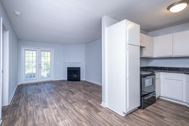 Building Photo - 3911 Water Oak Dr