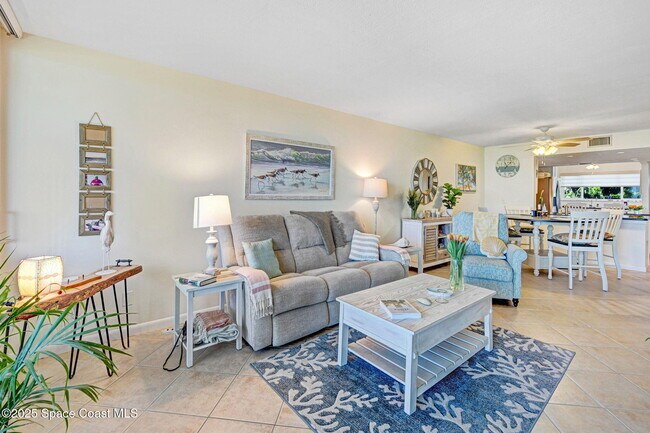 Building Photo - 1101 S Miramar Ave