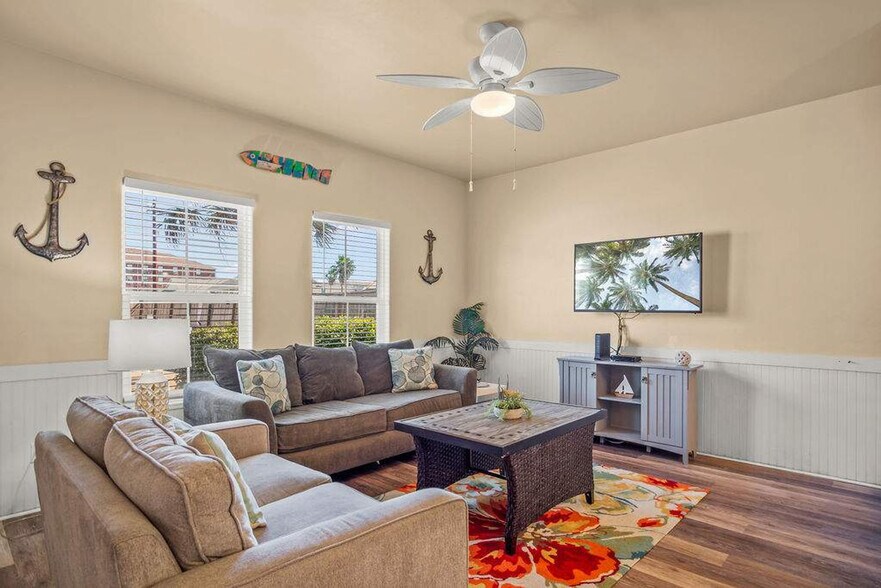 Building Photo - 15025 Beach Walk Loop