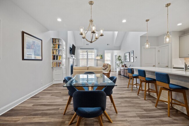 Building Photo - 4260 Longleaf Pl