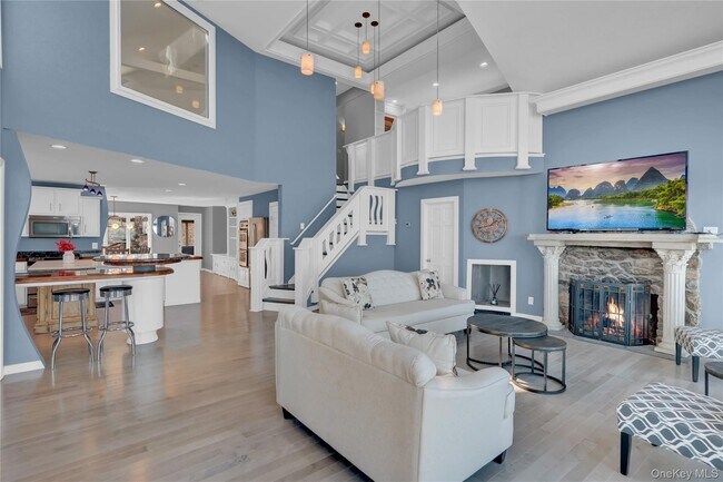 Building Photo - 45 Culross Dr